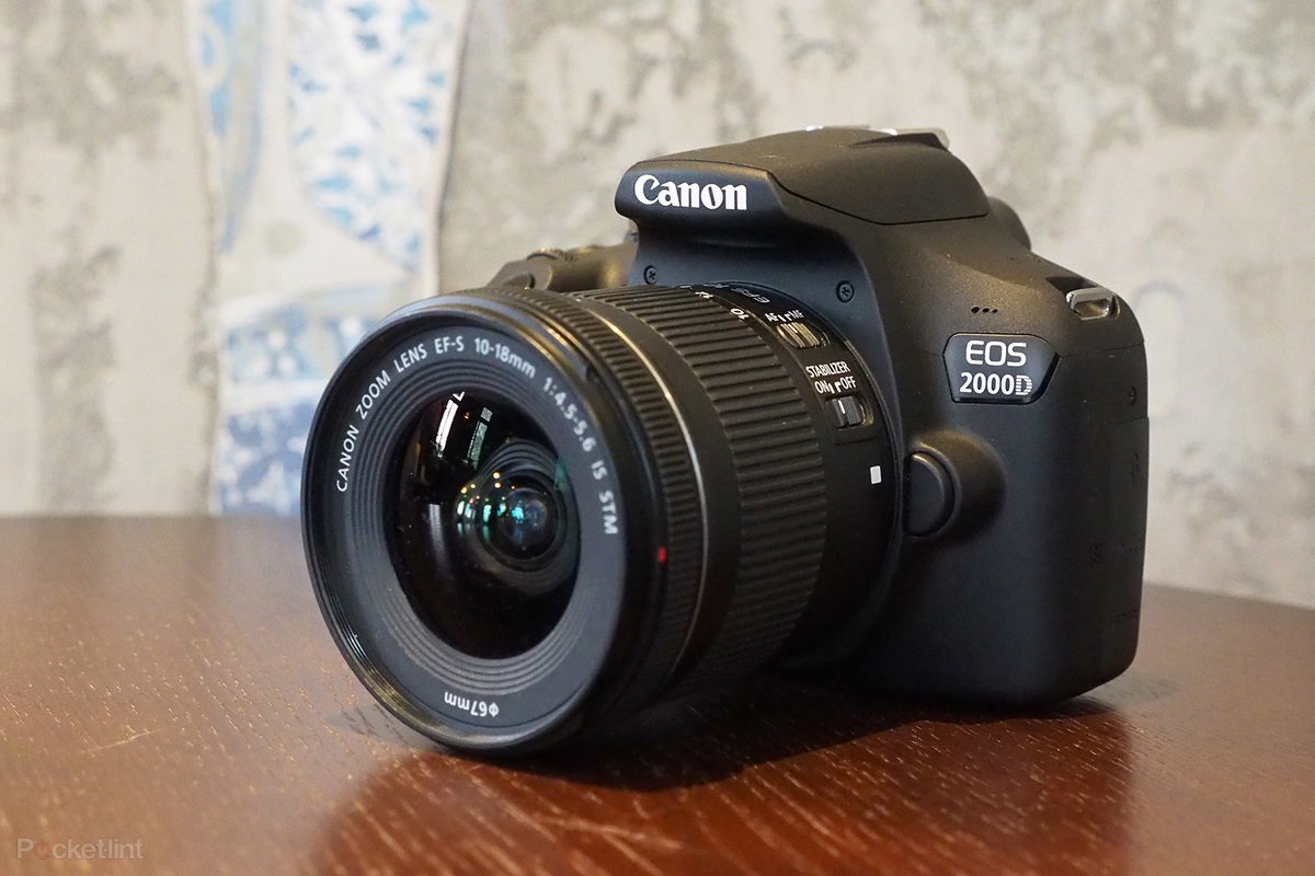 Kamera Untuk Pemula - Canon EOS 2000D