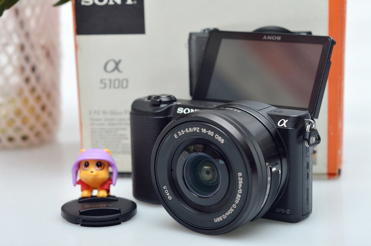 Kamera Yang Bagus Untuk Foto - Sony A5100 