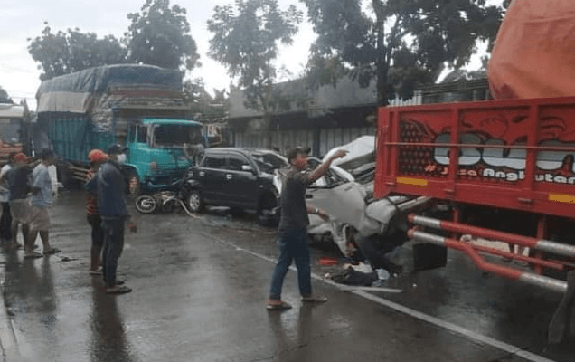 Kronologi Kecelakaan Beruntun di Jalan Lingkar Timur Desa Jepang Kecamatan Mejobo, Kudus