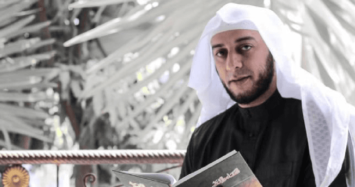 Syekh Ali Jaber, Sudah Menghafal Al-Quran Saat Umur 10 Tahun Dan Menjadi Imam Masjid Di Madinah Umur 13 Tahun