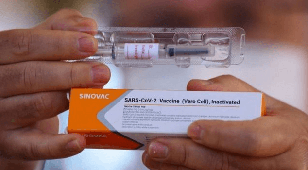 Vaksin COVID-19 Sinovac Ditetapkan Suci dan Halal Oleh MUI